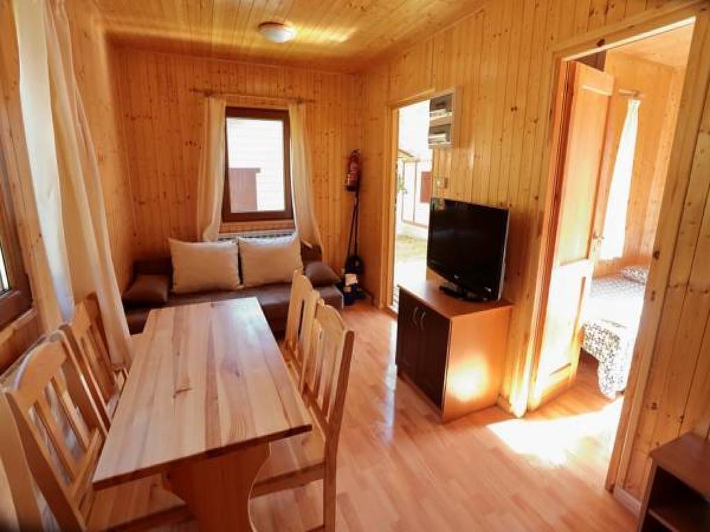 Camping Valle De Echo Exteriör bild